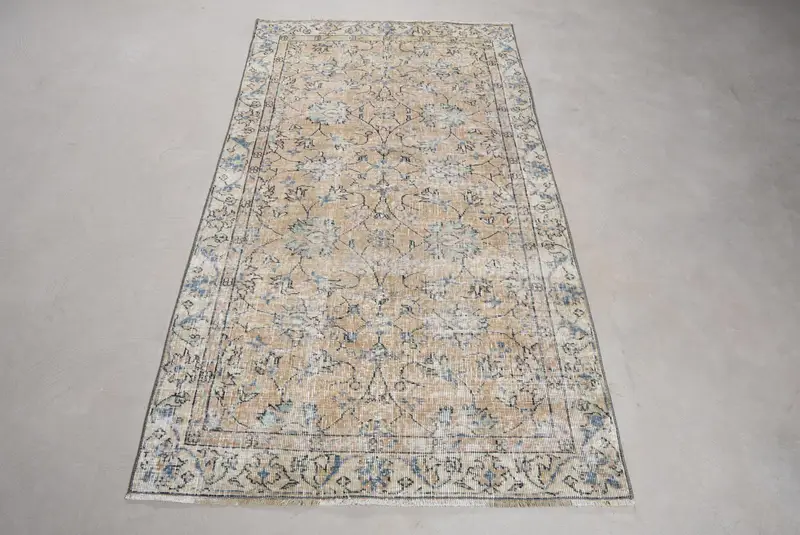 Canlı Turuncu Halı, 3,4x6,4 ft Mavi Bordürlü Tasarım