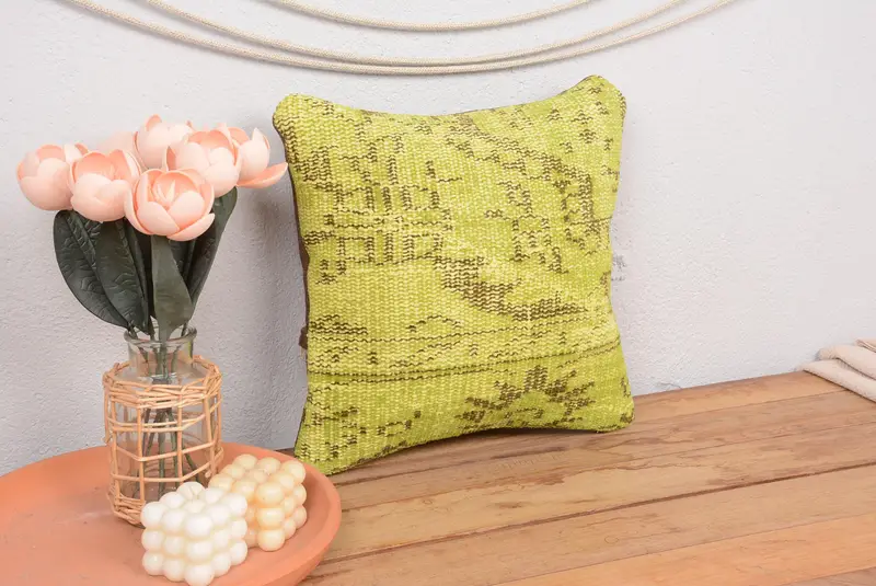 Grünes, braunes besticktes Blumen-Wurfkissen, handgemachtes Vintage-Kissen