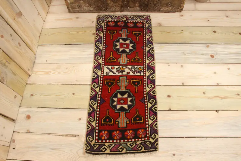 Handmade Red & Blue Rug, 0.1x2.9 ft Floral & Geometric