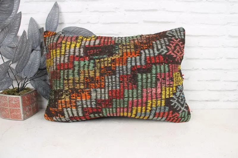 Throw Kilim Pillow, 16x24 Red Cushion Case, Handmade Throw Pillow Sham, Home Decor Pillow, Handmade Kilim Cushion, Pillow Sham - 1