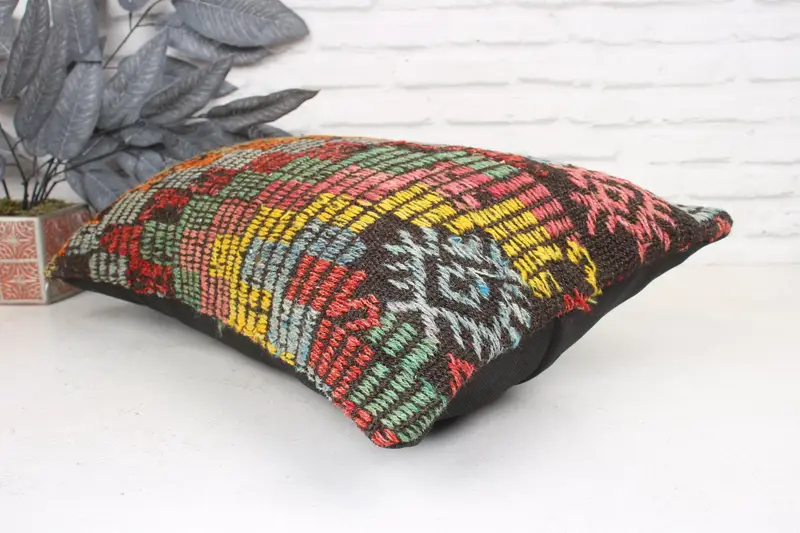 Throw Kilim Pillow, 16x24 Red Cushion Case, Handmade Throw Pillow Sham, Home Decor Pillow, Handmade Kilim Cushion, Pillow Sham - 6