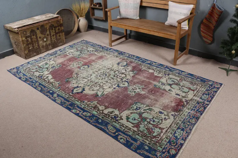 パープル モロッコ ラグ、4.9x8.3 フィート、エレガントなブルー アクセント