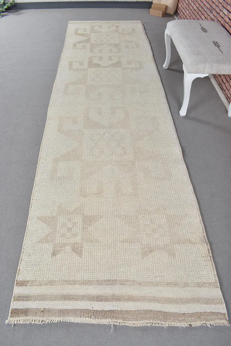 ベージュのパッチワークラグ、0.3x12.3フィートのエレガントな室内装飾