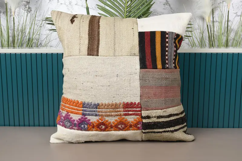 Funda de almohada color crema, cojín cuadrado antiguo de 60x60 cm - 1