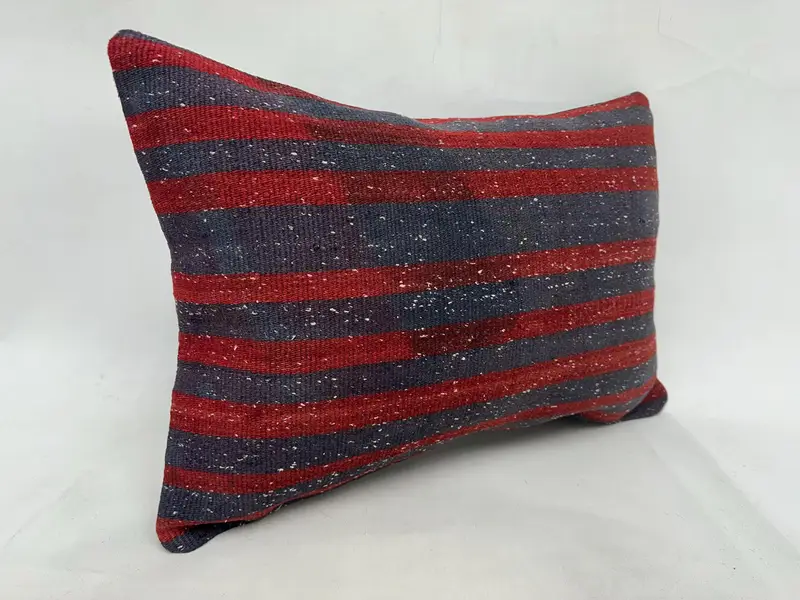Interior Designer Pillow, Pillow for Sofa, Pillow Cover, Outdoor Patio Pillow Cover, 20x28 Red Cushion Case, Vintage Kilim Pillow - 3