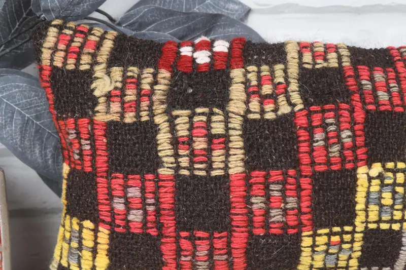 Meditation Pillow, Kilim Pillow Cover, 8x16 Red Cushion Case, Pet Cushion Cover, Pillow Case, Vintage Kilim Throw Pillow, Gift Pillow - 2