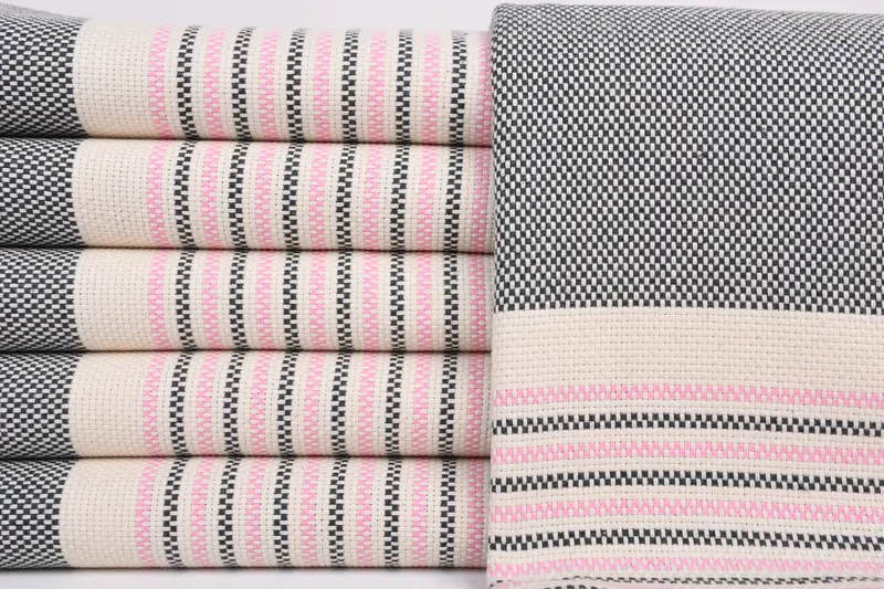 Handmade Turkish Towel, Large Turkish Towel, Bridal Shower Favors, Beach Towel Bulk, Employee Gifts, 70x40 Cotton Geometric Towel, Spa Gift Towel - 1