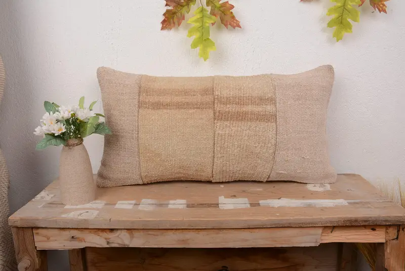 Beige & braunes Patchwork-Kelim-Wurfkissen, 12x24 handgefertigtes Kissen