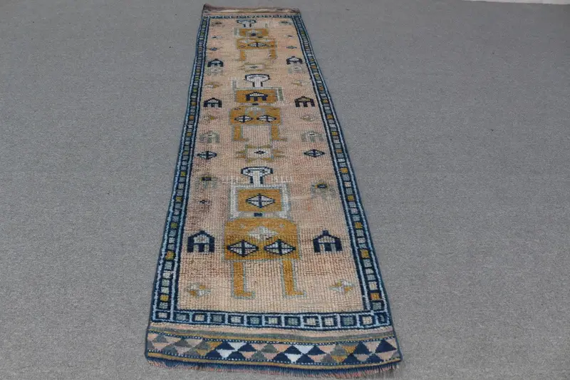 オレンジ&イエローの水玉模様ラグ、2.6x10.5フィートの鮮やかな装飾