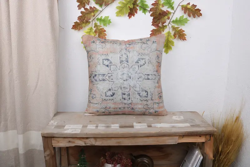 Beige & Bronze besticktes Wurfkissen, Vintage Quadratisches Kissen