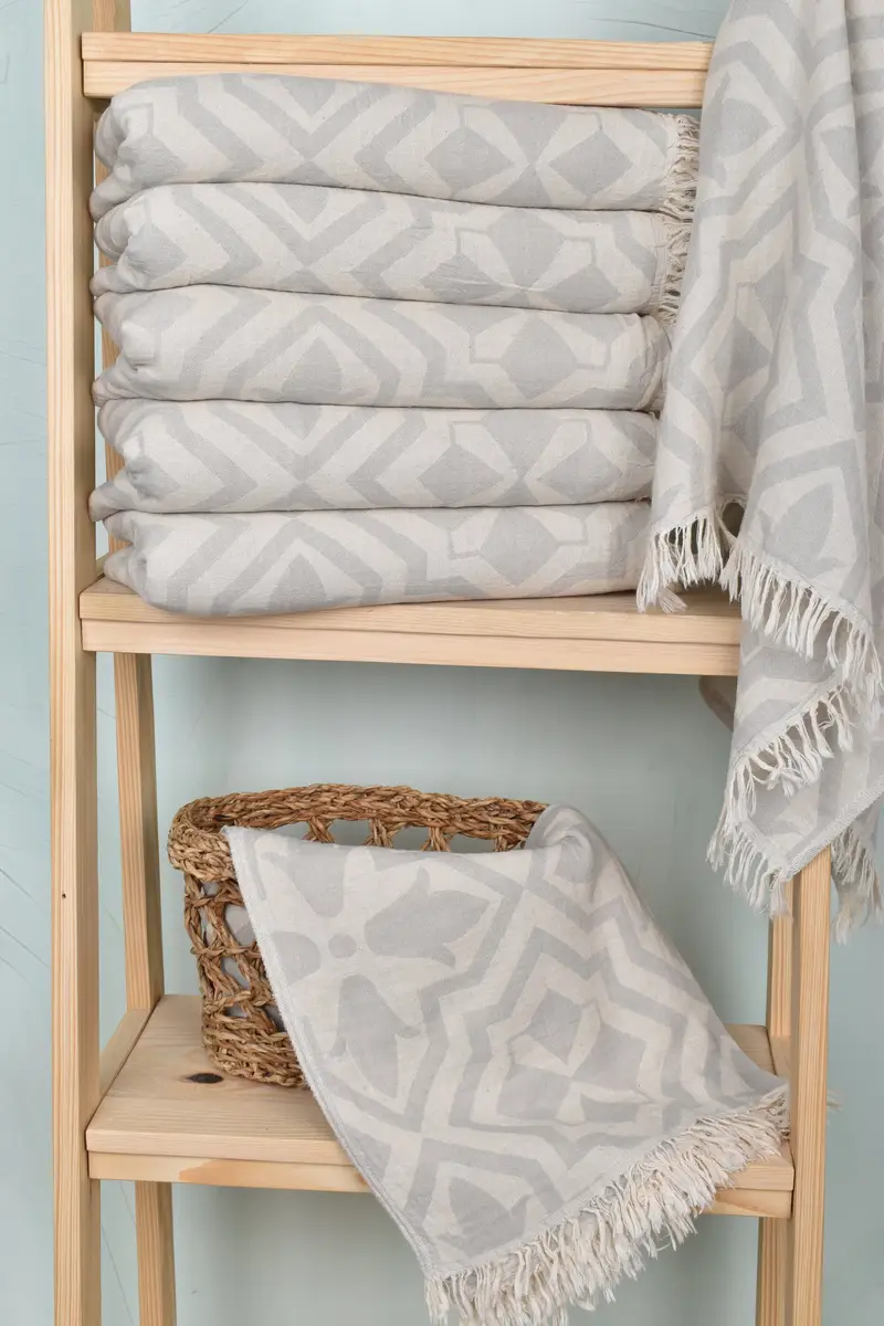 Housewarming Gift, Bathroom Towels, Monogrammed Hand Towel, 40x24 Cotton Tulip Patterned Towel, Bridesmaid Gift Towel, Gifts For Him, Kitchen Towel - 3