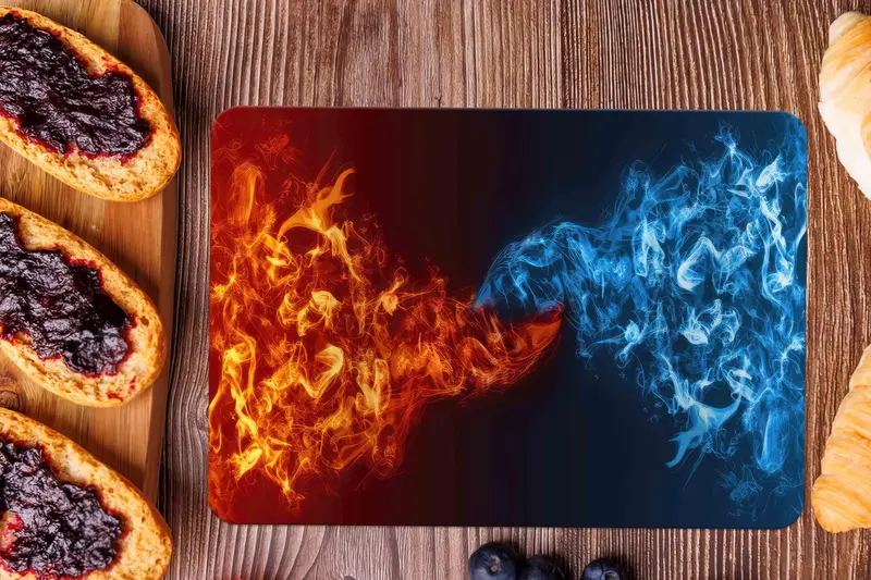 強化ガラスまな板、火水模様、滑り止め足付き