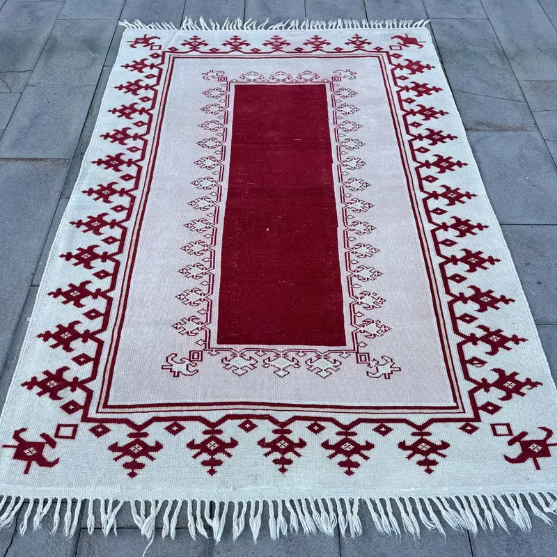 Elegant Beige & Red Rug, 4,9x7 ft Floral & Geometric