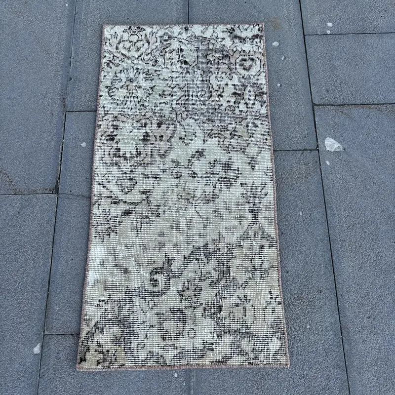 Beige Ombré Rug, 1.3x2.8 ft Elegant Beige-Brown Accent