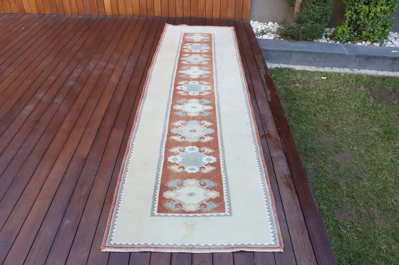 Vintage Turkish Rug 2.8x9.8 ft (85x300 cm), Oushak White Wool Rug - 1