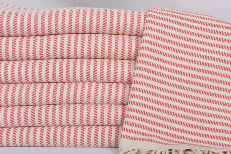 Best Beach Towel, Oversized lightweight Turkish bath towel USA, Gifts For Him, Bridal Shower Gift, 70x40 Cotton Polka Dot Towel, Gift For Bride - 2