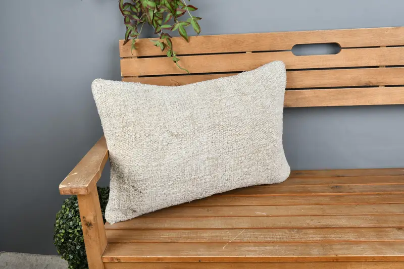 Authentic Pillow Sham, 16x24 Beige Pillow Case, Handmade Kilim Cushion, Kilim Cushion Sham, Interior Designer Pillow, Cushion Case - 1