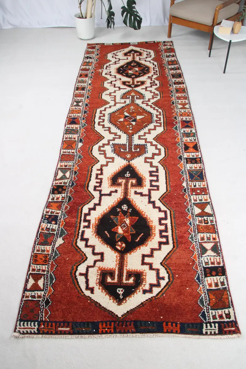 3.8x12.5 ft Vintage Runner Halı, Kırmızı Beyaz Türk Çiçek Yün Halı - 1