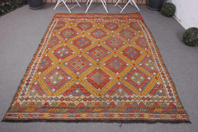 El Yapımı Sarı ve Kırmızı Kareli Halı, 5,4x7,3 ft