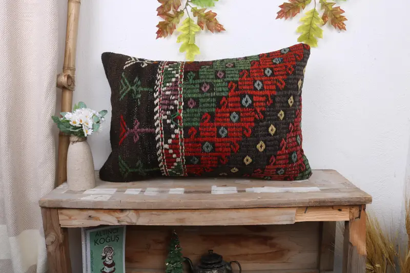 Grünes und rotes geometrisches Kissen, 16x24 handgemachtes Kissen