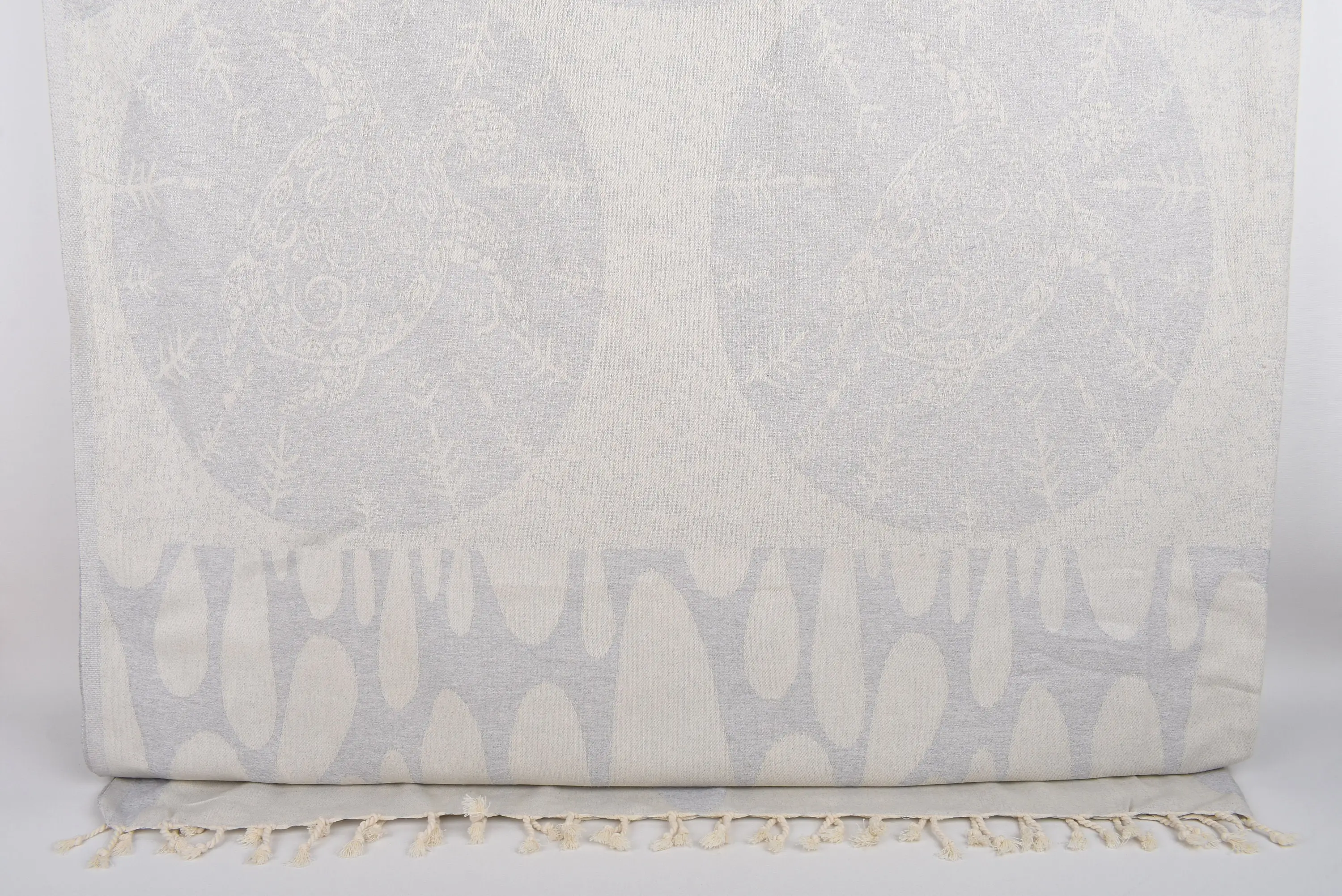 Woven Throw Blanket Gray Turtle Design, Organic Cotton, 99x79 Inches - 1