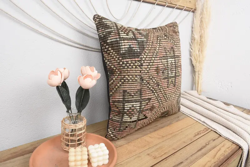 Throw Kilim Pillow, Pillow for Couch, Boho Pillow Sham Cover, Pillow Case, Vintage Kilim Pillow Pillow Sham, 24x24 Pink Pillow Case - 1