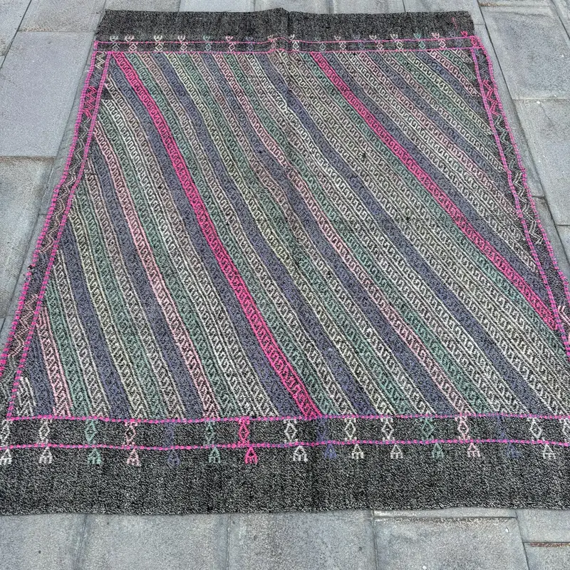 Yeşil Güneybatı Halısı, Pembe Desenli 4,8x6,2 ft