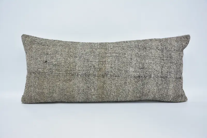 Handgefertigtes braun-weiß kariertes Kissen, vielseitiges Dekokissen