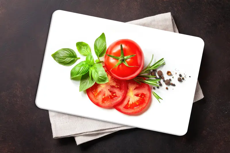 Temperlenmiş Güvenlik Tasarımlı Yeşil Kenarlı Cam Kesme Tahtası