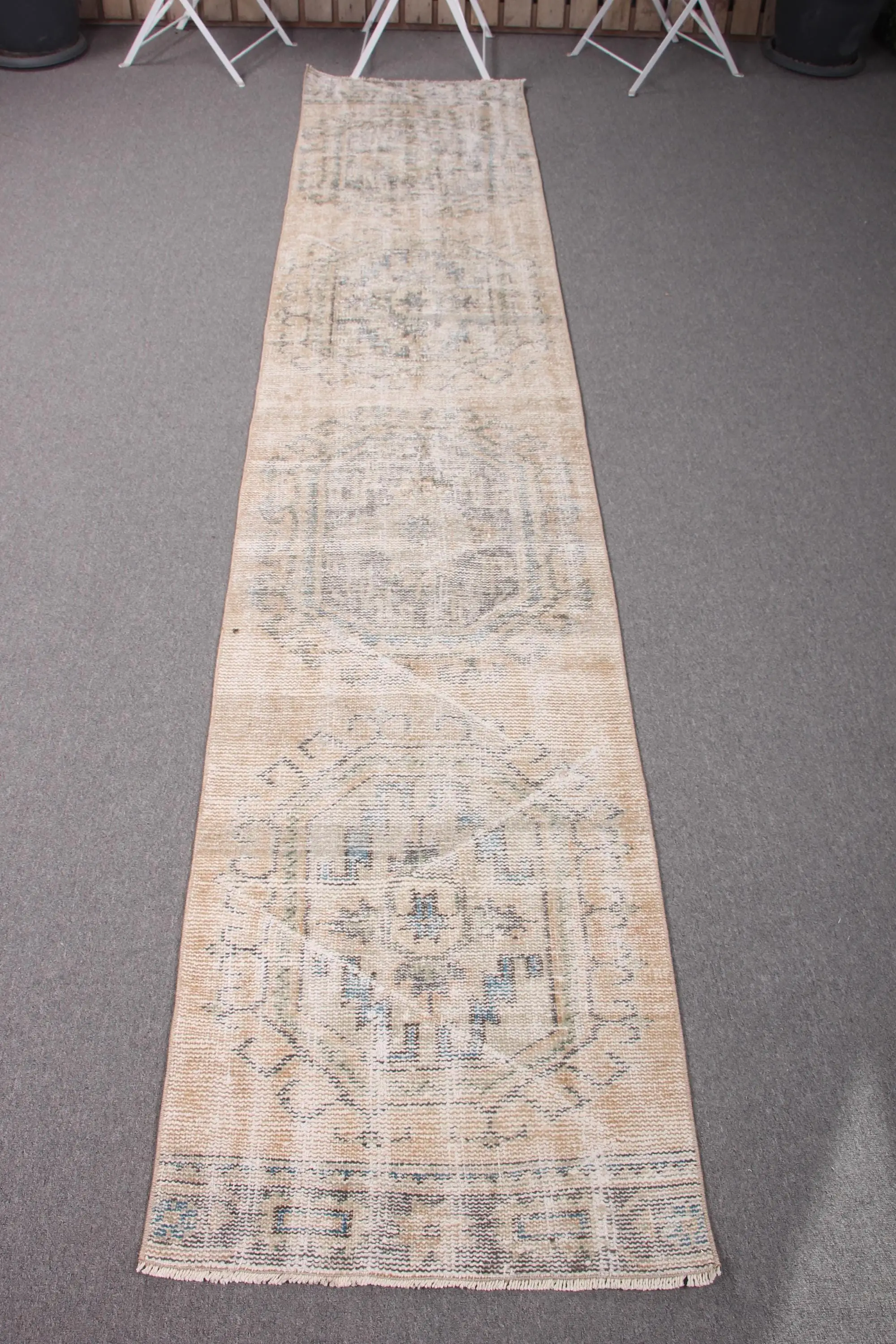 Alfombra turca de 2,1x10,6 pies, alfombra vintage corredor, alfombra Ikat azul beige - 1