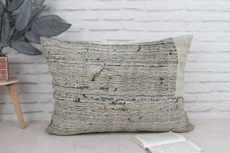 Throw Kilim Pillow, Vintage Pillow, Kilim Rug Cushion, Cushion Cover, 20x28 Beige Pillow, Bohemian Cushion Pillow, Antique Pillows - 1