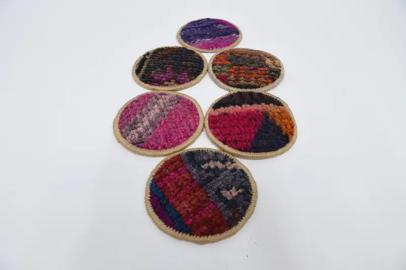 Red and Pink Woven Coaster, Durable and Stylish Drink Coaster
