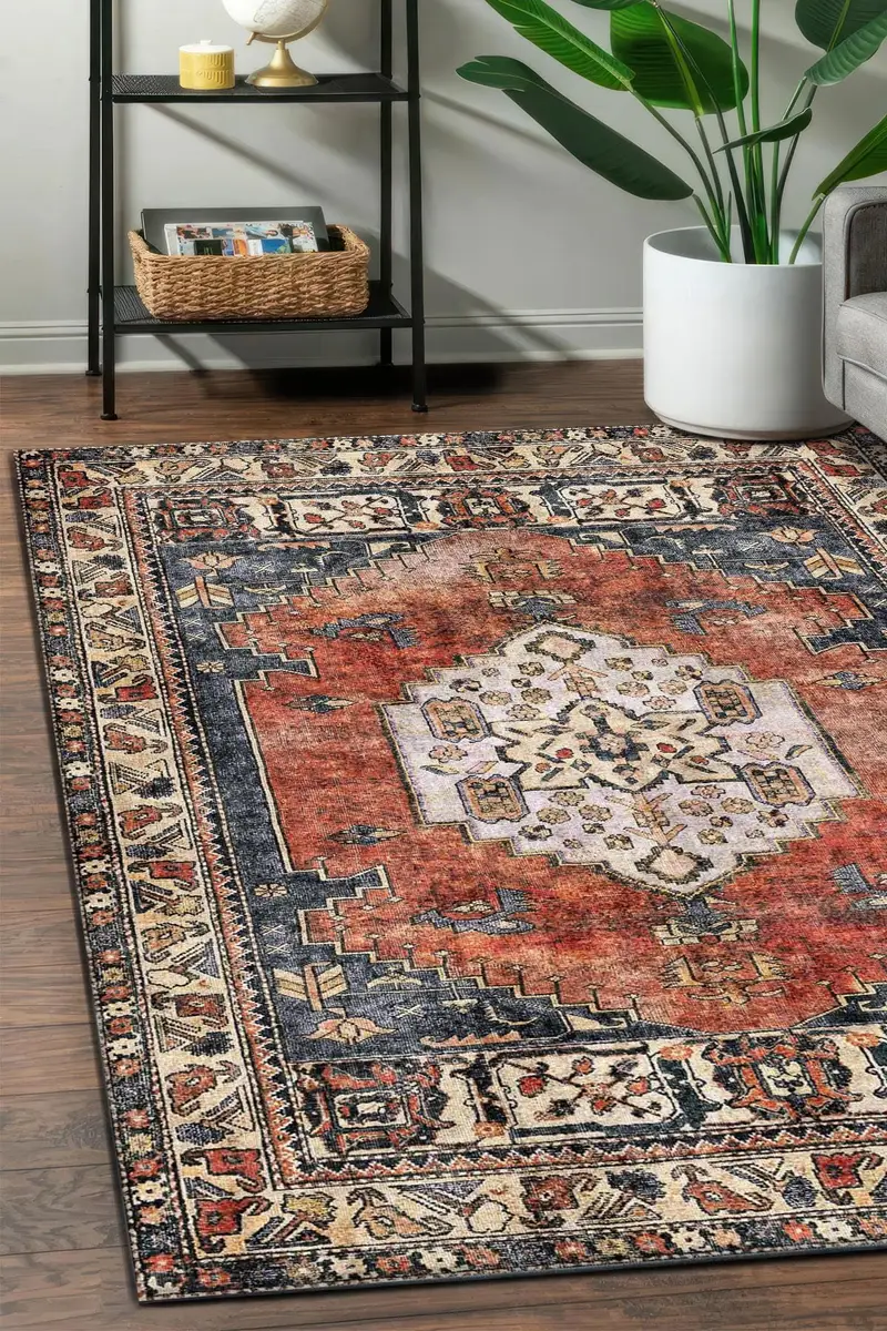 エレガントなプリントラグ：モダンなデザイン、柔らかい生地、ユニークなパターン。