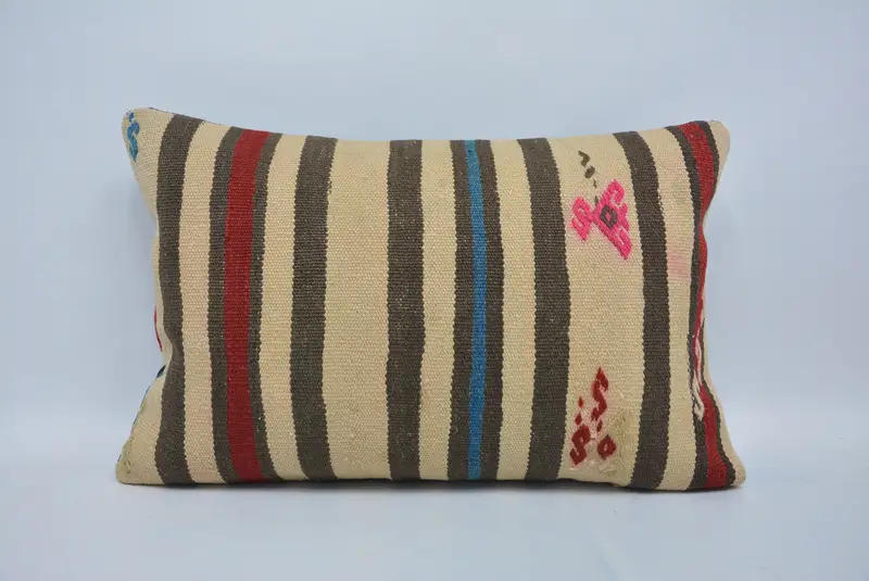 Kilim Pillow, 16x24 Beige Pillow Case, Outdoor Throw Cushion Cover, Throw Kilim Pillow, Cushion Cover, Boho Pillow, Anatolian Pillow Sham - 1