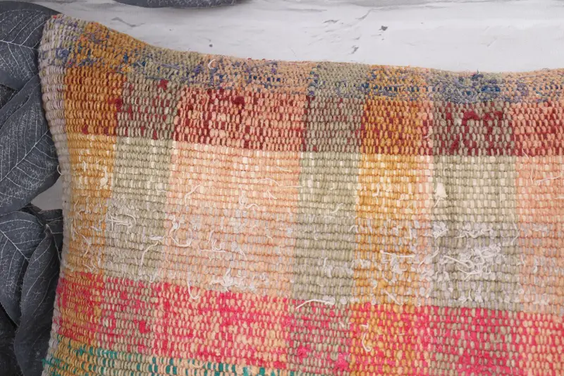 Farmhouse Pillow, Boho Pillow Sham Cover, Vintage Kilim Pillow, Cushion, Throw Kilim Pillow, Retro Throw Pillow Case, 12x20 Red Pillow Cover - 2