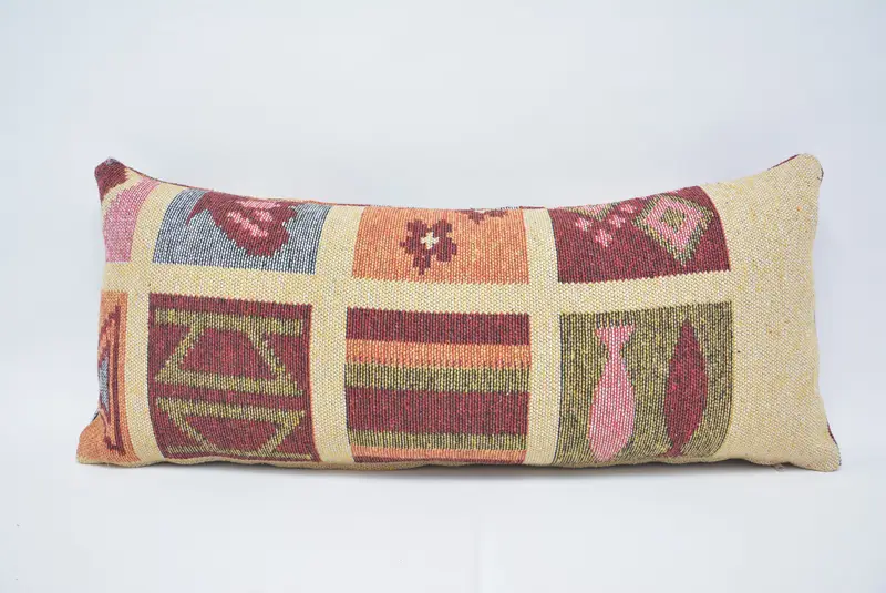 Rotes besticktes Blumen-Wurfkissen, Vintage-Kissen mit Reißverschluss