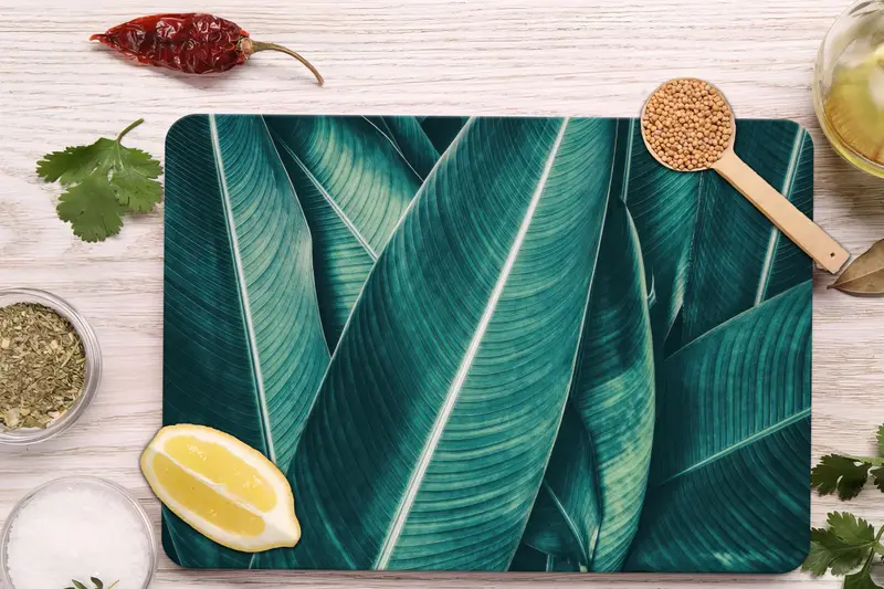 強化ガラスまな板、モダンなデザイン、滑り止めの足