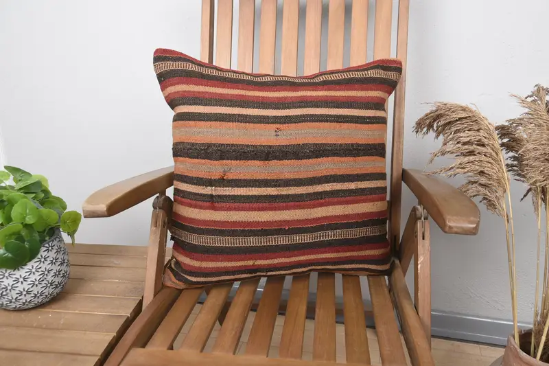 Pillow, Crochet Pattern Pillow Cover, Bohemian Cushion Cushion Case, 20x20 Red Cushion, Antique Pillows, Pillow for Couch, Pillow for Sofa - 1