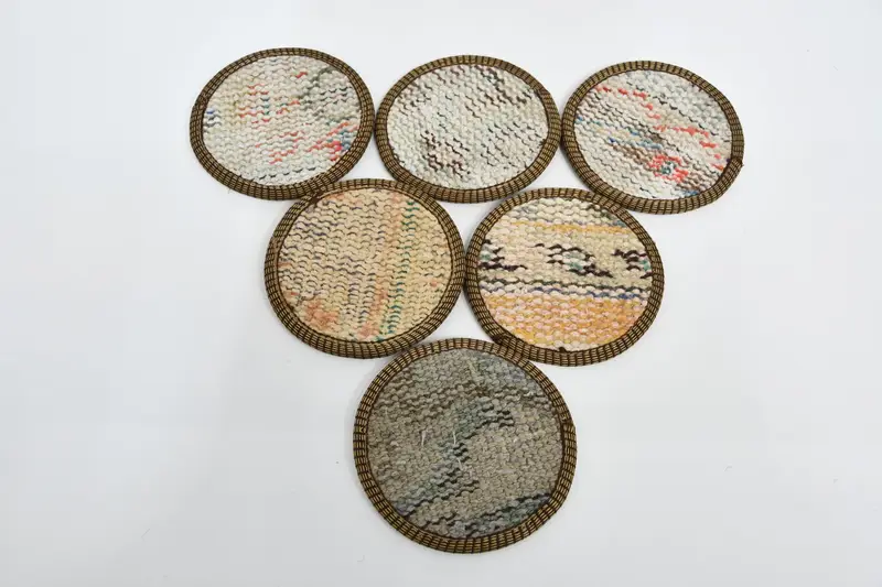 ボヘミアンラウンドコースター、白とオレンジのエスニックコースター