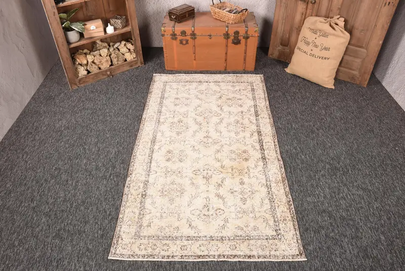 3.9x7.1 ft Vintage Oushak Rug, White Floral Turkish Wool Rug - 1