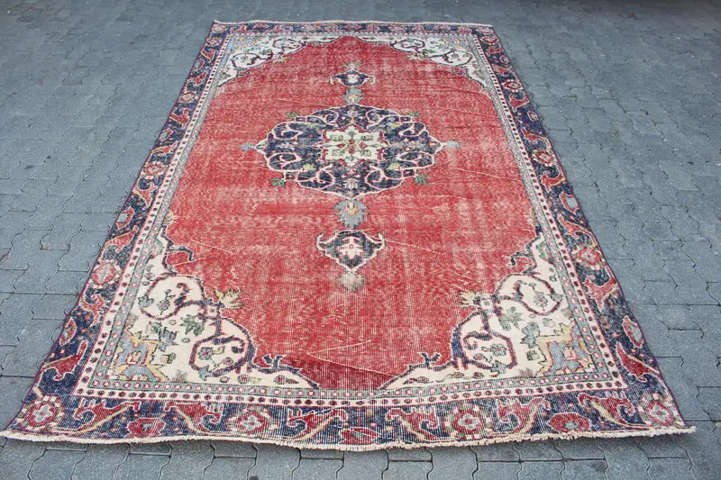 Turkish Vintage Rug 5.6x9.2 ft (170x280 cm), Oushak Red Wool Rug - 1
