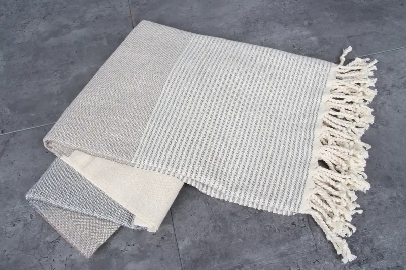 Bridesmaid Gift, Wedding Favors, Unique Gift, Decorative Towel, Gift For Him, Lightweight Turkish towel for beach, 70x40 Cotton Striped Towel - 6