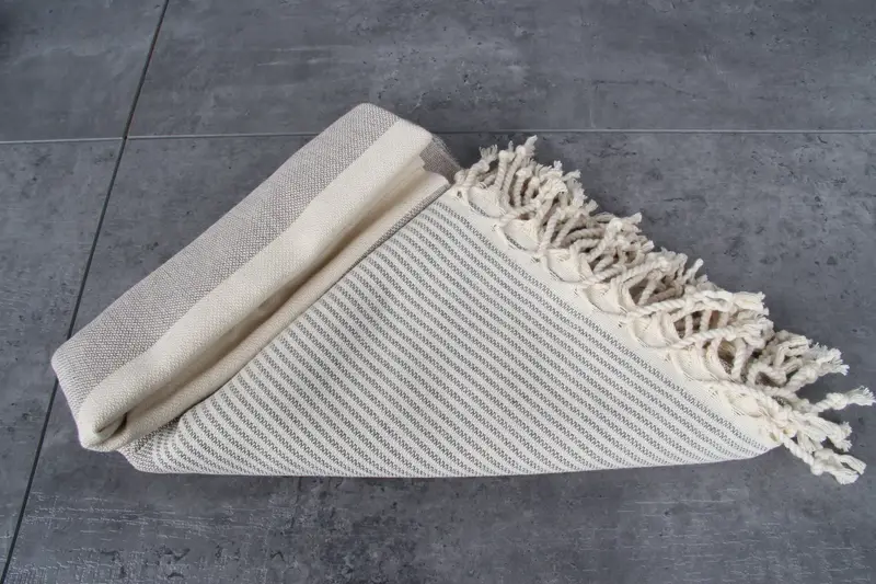 Bridesmaid Gift, Wedding Favors, Unique Gift, Decorative Towel, Gift For Him, Lightweight Turkish towel for beach, 70x40 Cotton Striped Towel - 8