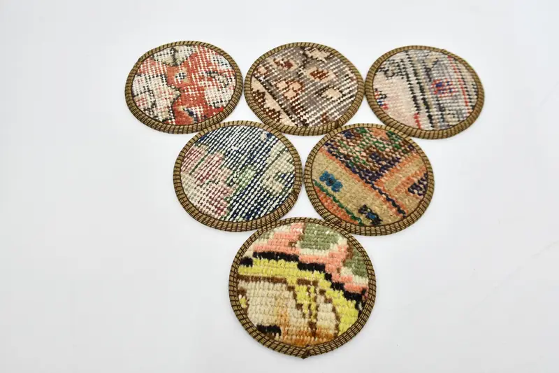 Bohem Yuvarlak Bardak Altlığı, Kahverengi ve Kırmızı Masa Dekoru