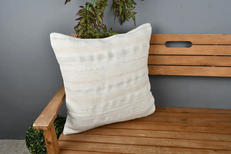Kilim Pillow, Pillow Case, 22x22 White Pillow Cover, Vintage Kilim Throw Pillow, Oriental Cushion Cover, Gift Pillow, Pet Cushion Case - 1