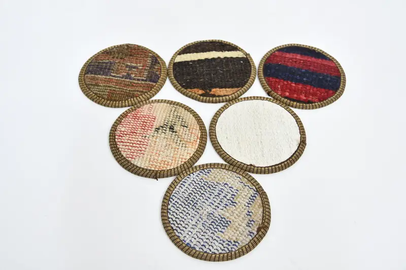 ボヘミアンラウンドコースターセット 白と赤のエスニックコースター