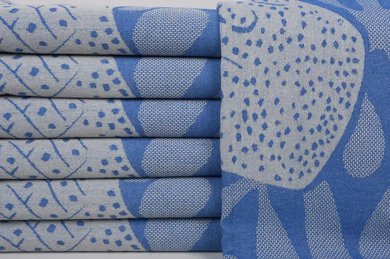 Boyfriend Christmas Gift, Bachelorette Party Gifts, 70x40 Cotton Whale Design Towel, Bachelorette Party Gifts Bridesmaids, Quick-Dry Beach Towel - 2