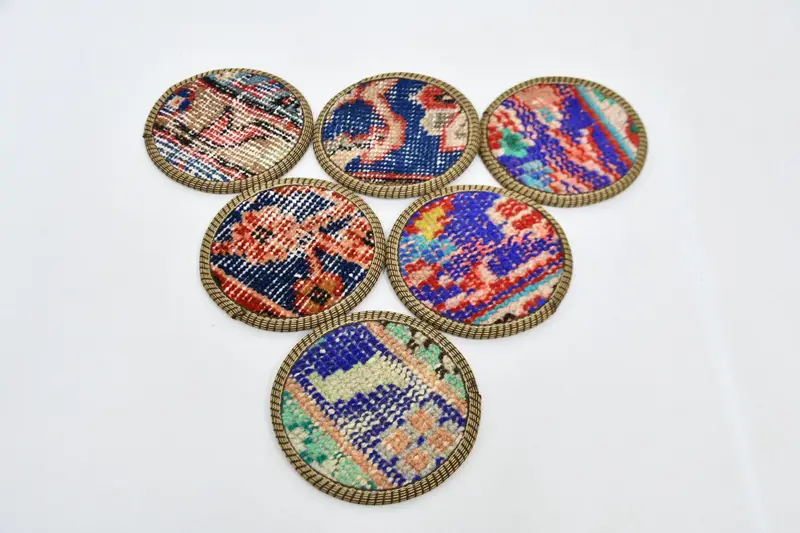 Posavasos redondos bohemios azules y rojos, elegante juego de posavasos étnicos