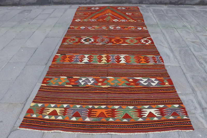 Red & Green Rug, 5.1x11.9 ft Solid Comfort