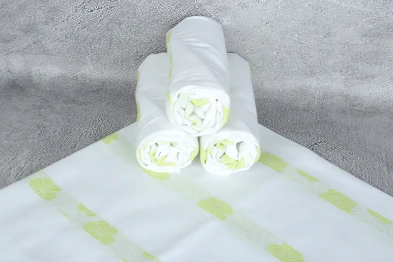 Custom Wedding Gift, Bridal Shower Favor, Girl Trip Party Favor, Sand-resistant towel, 70x40 Cotton Daisy Design Towel, Yoga Towel, Custom Towel - 7